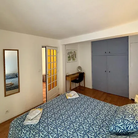 Historic Old Town Apartamento *